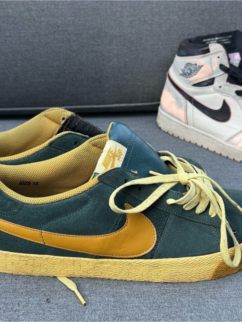 Blazer Low Nike SB size 12 dark teal/goldtone